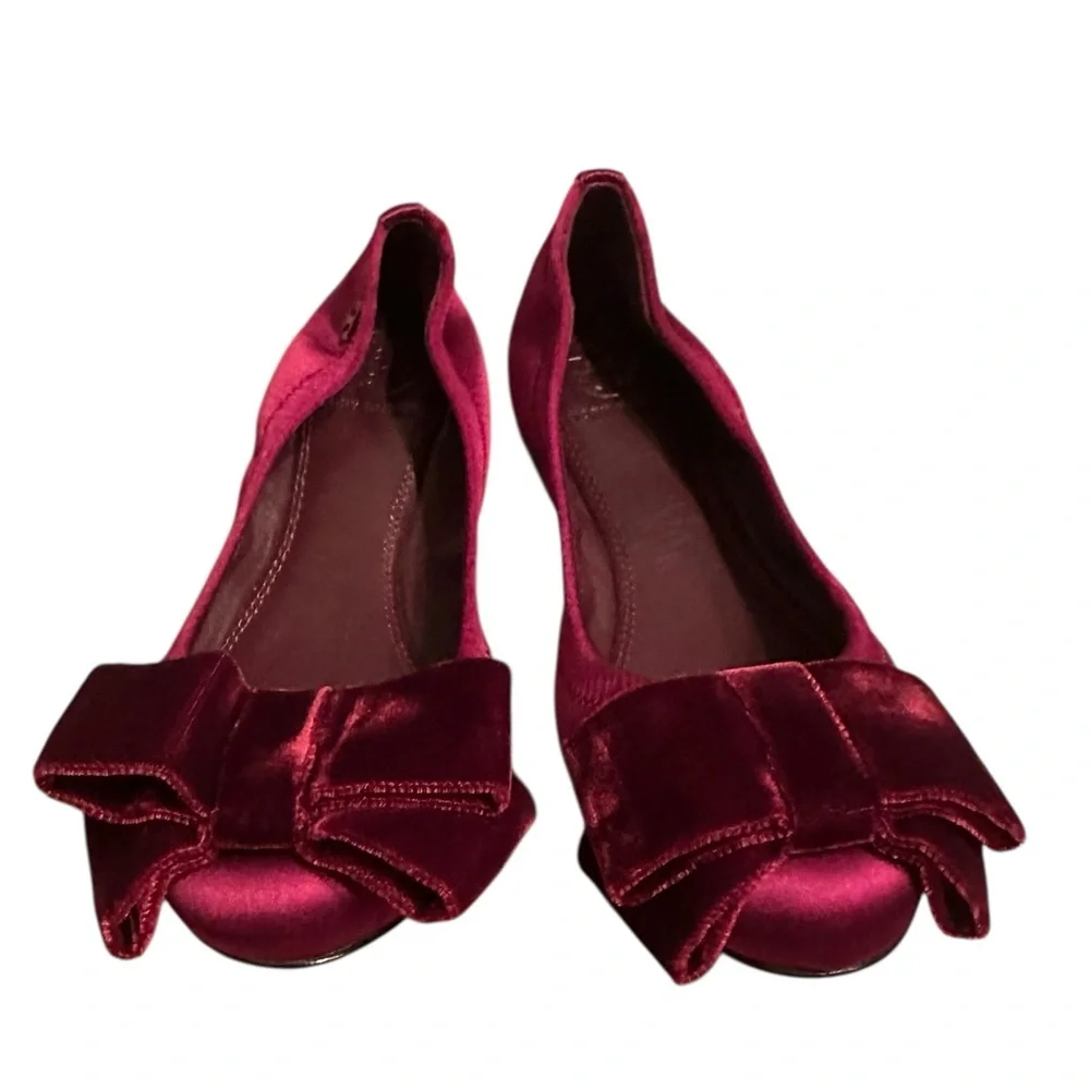 Tory Burch Burgundy Velvet Bow Flats - Picture 1 of 6